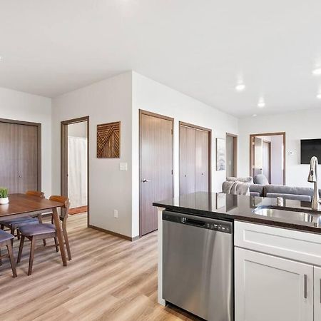 Brand New 2 Bd 2 Bth Near Dt And Perry District Appartement Spokane Buitenkant foto